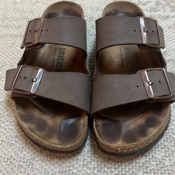 Birkenstock Women’s Brown Arizona Sandals size 37 Mocha color - Picture 2 of 7